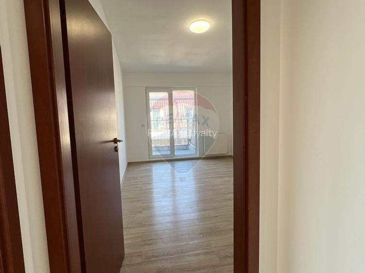 La inchiriat apartament 3 camere si parcare in Voluntari - 22