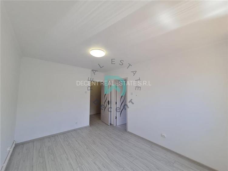 Garsoniera Craiter, etaj 3, renovata, Brasov - 12