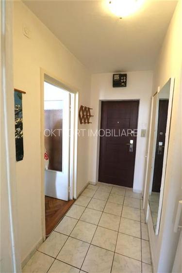 Apartament 2 camere , zona Olimpia - 9