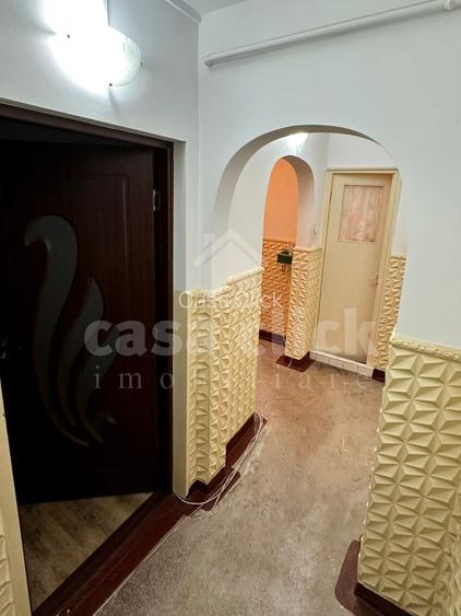 Apartament 2 camere, etaj 2 – Micro 13, 2 balcoane - 8