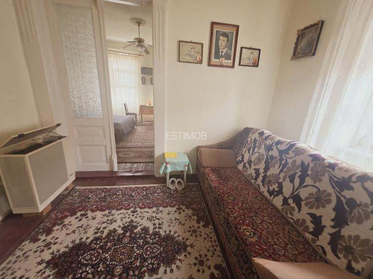 Vand casa saseasca 4 camere cu teren generos 1900mp - 8