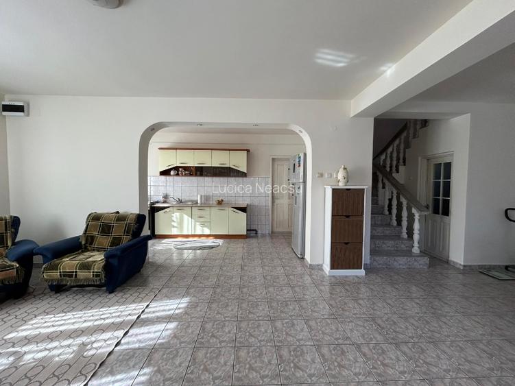 Direct proprietar, vand casa in orasel de munte, Brezoi, jud. Valcea - 14