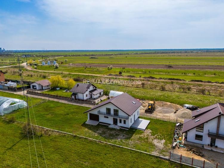Casă nouă P+M, 160 mp utili | 1.000 mp teren | Bradu – 10 min Pitești - 24