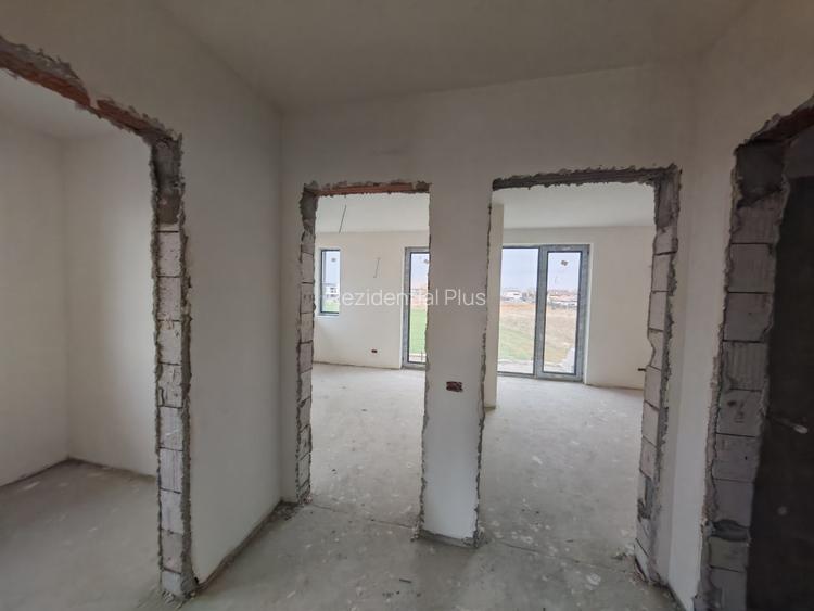 Casă EcoSmart |  5 Camere Tunari - Lidl |  Acces Rapid către Școlile de Top - 9