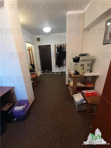 Piata Unirii  chiar la metrou in exclusivitate vanzare 2 camere cu loc de parcar - 8