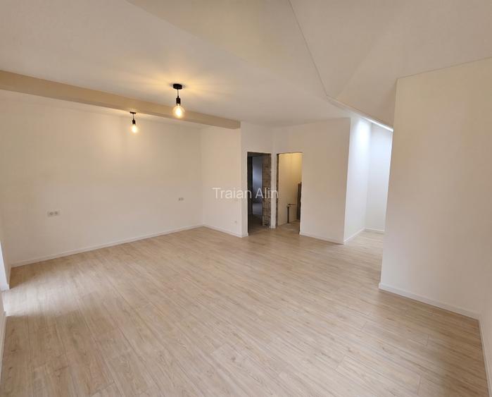 Apartament  2 camere 56 mp cu balcon  Busteni Zamora DIRECT PROPRIETAR - 4