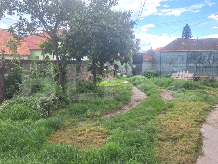 Casă ideală pentru locuință sau investitie, 57 mp, zona Codlea - 4