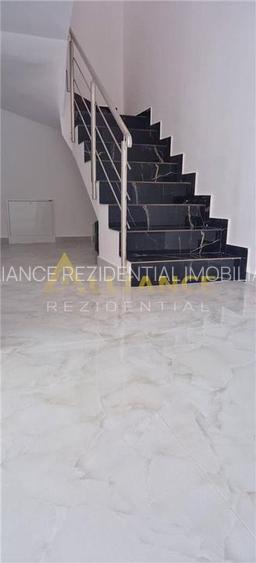 Casa individuala P+1E || 4 camere 3 bai || teren 425mp - 4