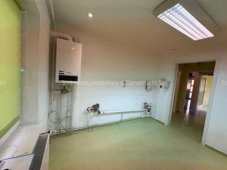 Spațiu parter cu destinație mixtă, zona fostă Lidia – 67 mp - 23