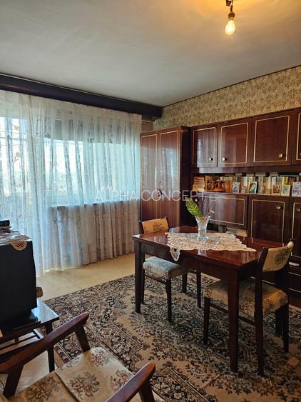 2 CAMERE DECOMANDATE - TOMIS III - 2