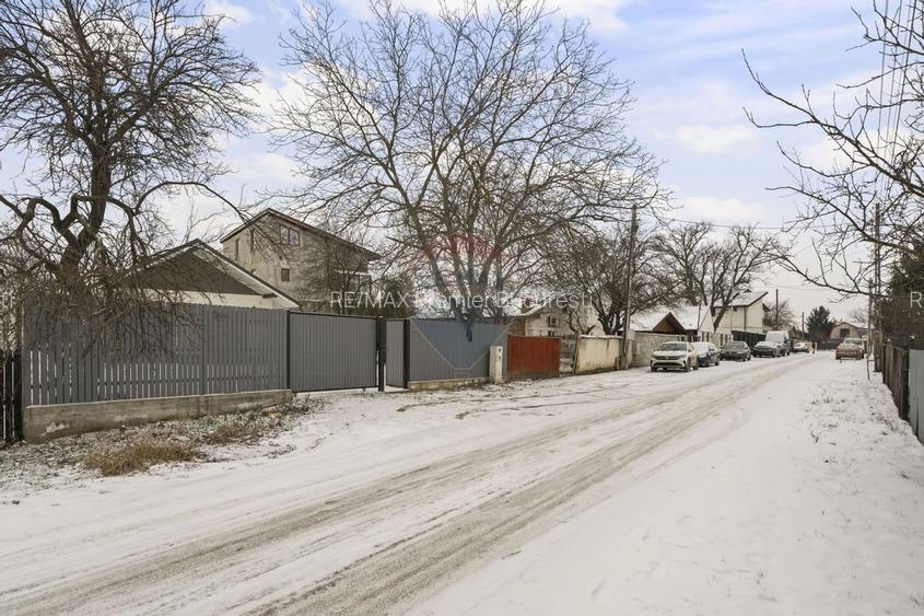 Casă / Vilă cu 4 camere de vânzare - 25