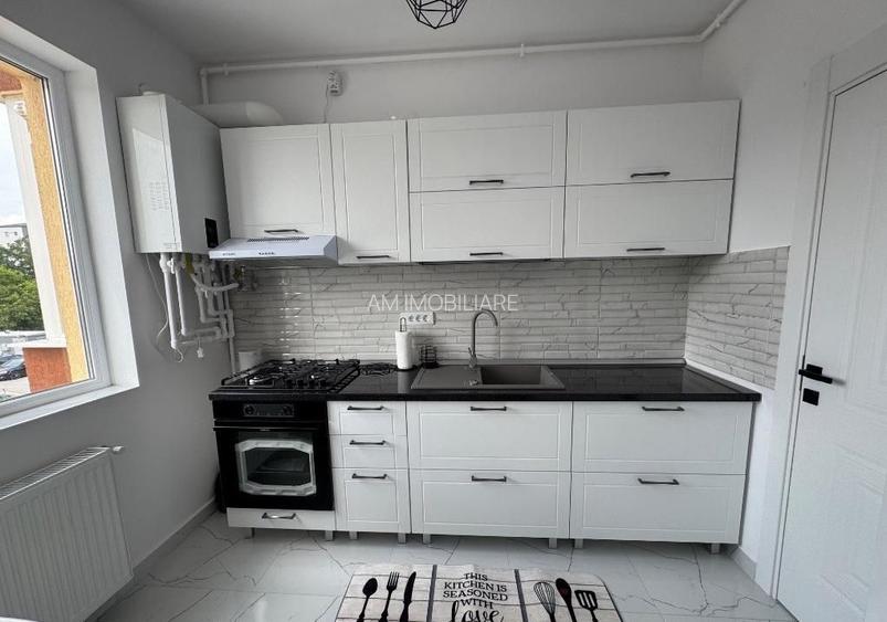 AP. 3 CAMERE BLOC NOU - CENTRALA, BUCATARIE INCHISA,PARCARE INCLUSA, - 4