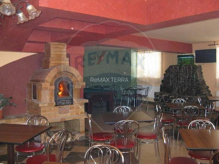 DE VANZARE Pensiune cu piscina, pastravarie, zona spa locatie de vis - 17