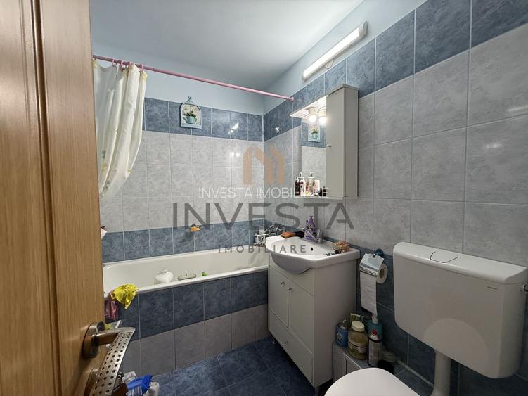 Apartament cu 3 camere de vanzare / cartier Intre Lacuri - 4