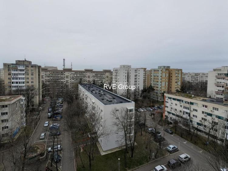 Ap. 2 Cam. (an 1976, 49 mp,renovat) Dr. Taberei- 500 m. metrou Favorit - 6