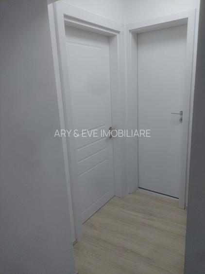 For Rent: Premium 4-Room Apartment | Unirii Square | Panoramic ViewWe - 2