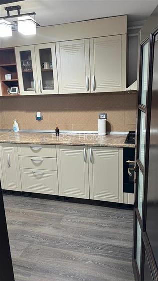 Spatiu birouri,cabinete,intrare stadala,zona Pompieri,76 mp utili - 3