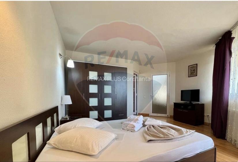 Casă de inchiriat cu 4 camere Mamaia vedere la mare - 15