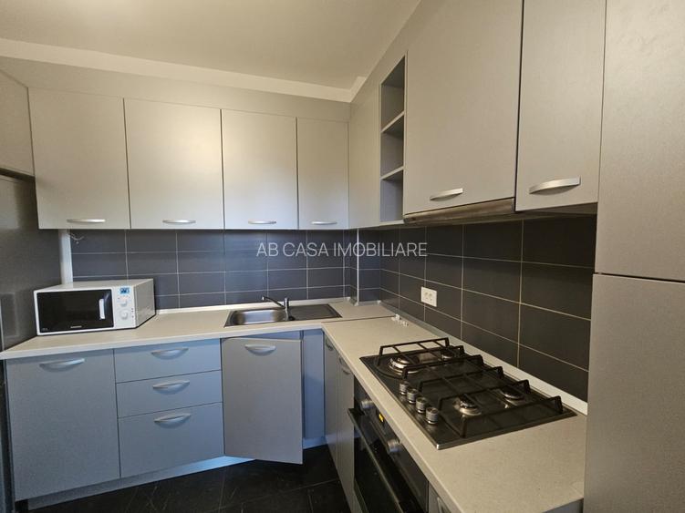 Ap. deosebit, 1,5 camere, et. 1, semidecomandat, cu parcare subterană, Lipovei - 10