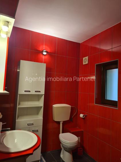 Apartament  3 camere, in vila, Centru, mobilat, finisaje moderne - 9