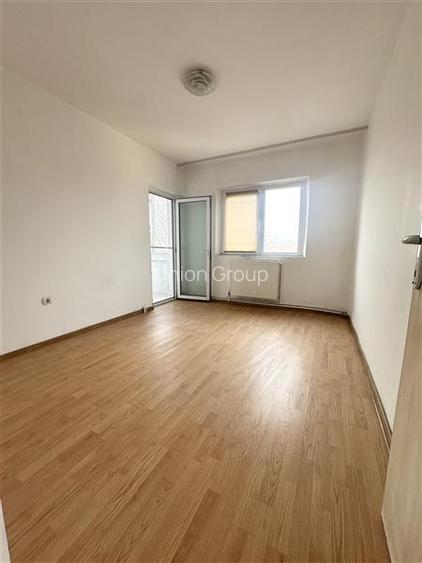 Apartament 4 Camere Decomandat, Etaj 2, Zona KM 4-5 - 3