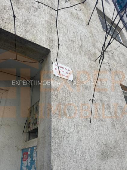 Apartament 4 camere, situat in Poarta 6 - 11