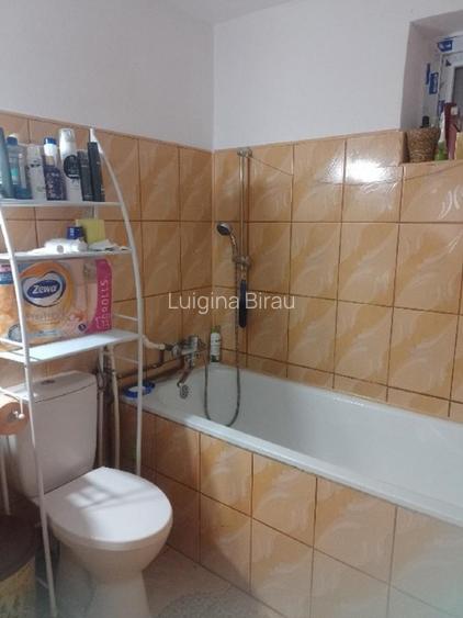 Casă duplex de vânzare în Tg Jiu , aproape de magazinul Economic, lângă pasarela - 10