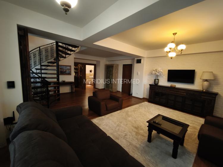 Vânzare Apartament - Duplex cu dotări bulevard Mamaia parcare privata - 8