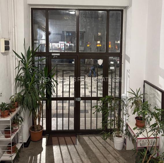 Piata ALBA IULIA,stradal pe DECEBAL in proximitatea Bulevardului UNIRII,MONOLIT - 5