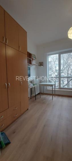 Universitate - Garsoniera decomandata in inima orasului, metrou la scara - 2