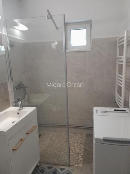 Vatra Luminoasa-Maior Coravu,ap.2 camere, decomandat, parter/ P+4,bloc 1983 - 7