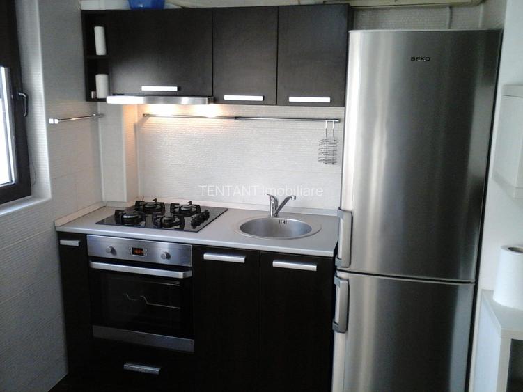 Vanzare Garsoniera   sector 2  Avrig - 10