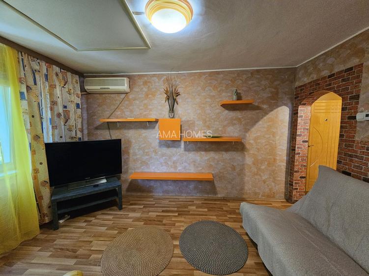 Apartament de vanzare 2 camere Tomis Nord etaj 3/4 - 3