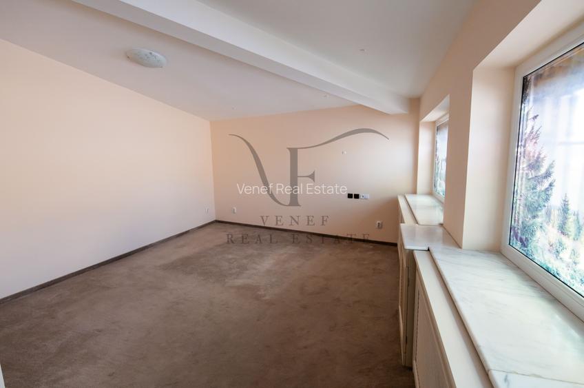 Vila EXCLUSIVISTA PREMIUM 22 camere 8bai lift piscina sauna panouri fotovoltaice - 18