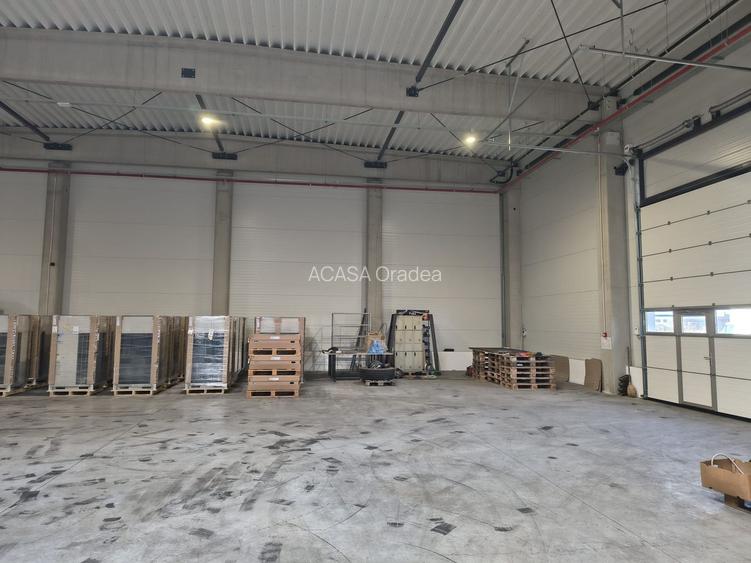 Hală industrială nouă, 2 000 mp. 3,5 Euro + TVA/lună/mp. Comision 0 - 8