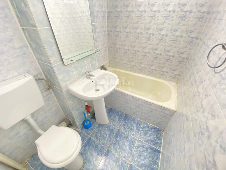 Garsoniera-Bloc Stradal- Calea Rahovei - 4