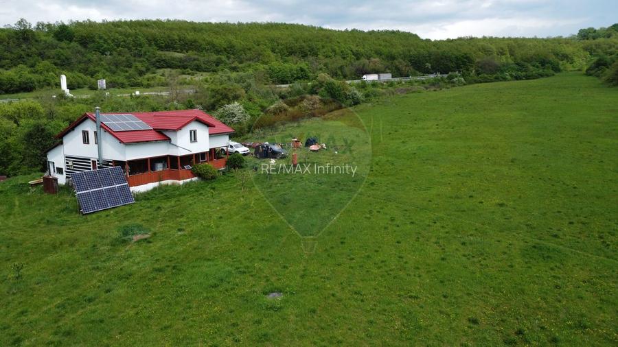 Proprietate OFF-GRID 5,76 Ha. Casa tradiționala lemn. Limită Cluj - 6