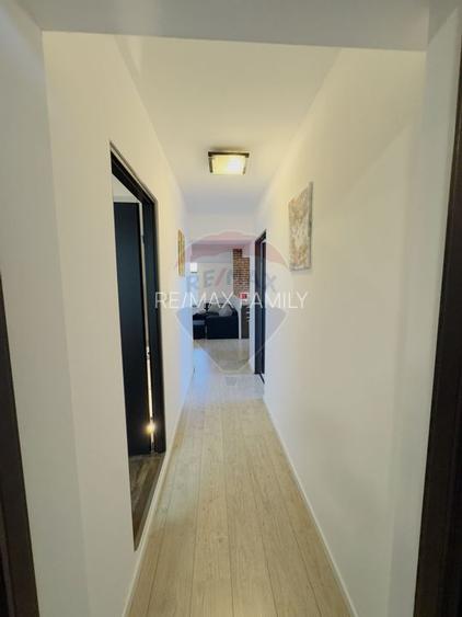 Apartament cu 3 camere + terasa inchisa (camera)  zona Decebal/Dacia - 18