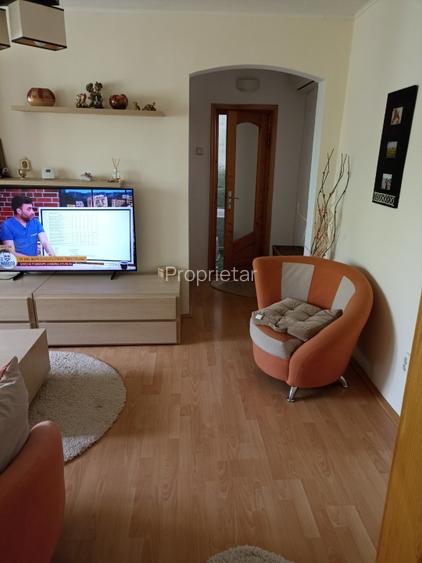 Apartament 3 camere, central, renovat si termoizolat - 8