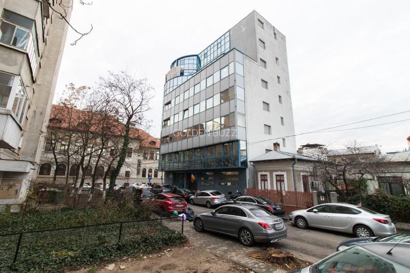 Cladire de birouri inchiriata | Randament +7,5% / an | Contract ferm | - 2