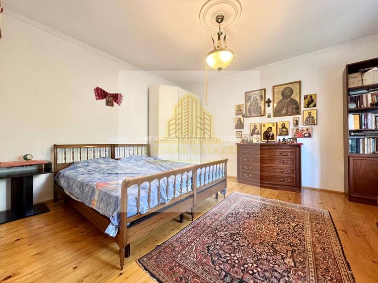 Vânzare Casă  D+P+E - 230 m.p. - Bucium - 24