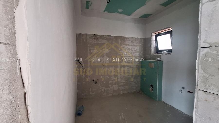 CASA P+1+M-185 MP -5 CAM-4 BAI-METROU BERCENI - 7