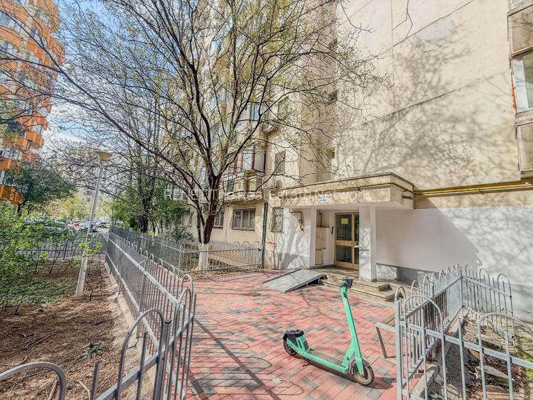 Studio decomandat 39 mp, etaj 3, mobilat complet — Unirii - 10