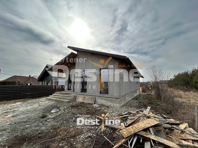 Casa Girov 100mp 56.000€ 560mp Teren - 3