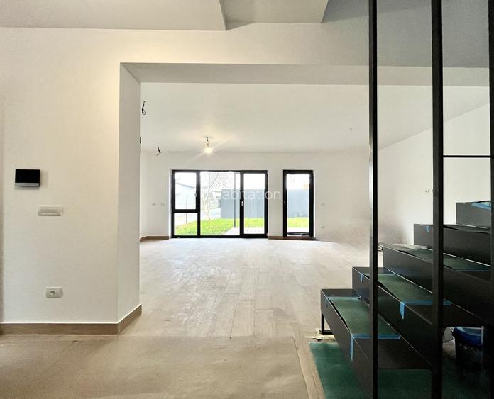 Casa individuala - 149 mp util - terasa rooftop cu jacuzzi de 32 mp - 7