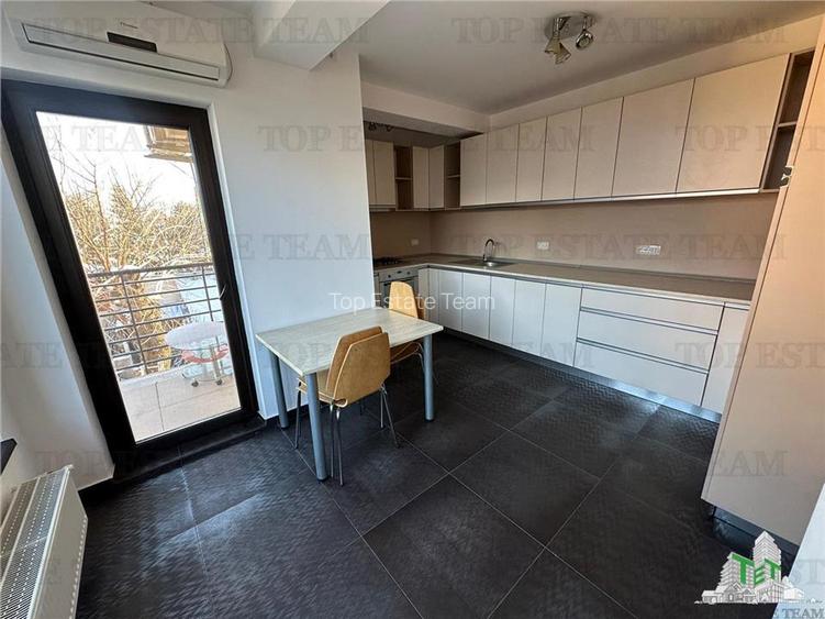 Apartament 3 camere cu loc de parcare, scoala nr 179 in zona Damaroaia - 14