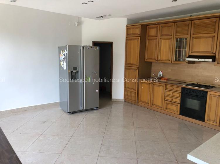 Casa zona Cetatii de locuit sau birouri - 11