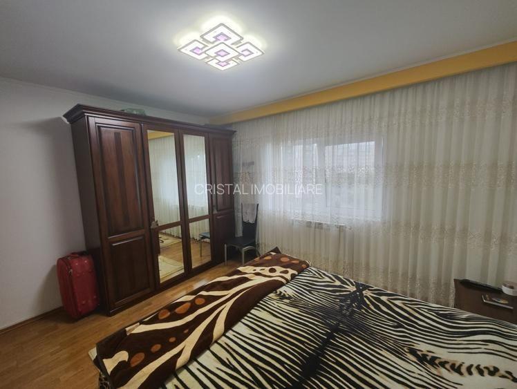 Vanzare Apartament 2 camere , 65mp, bloc 1990– 2 minute Metrou Costin Georgian - 4