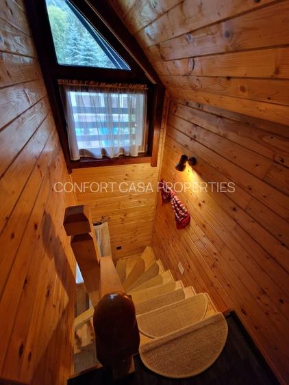 Complex Turistic - 900 mp utili -  teren 3000 mp - Piscina - zona turistica - 44