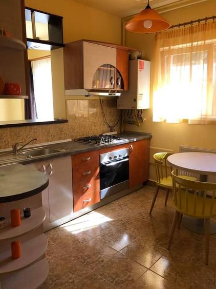 Apartament cu o camera de inchiriat in zona Plopilor,mobilat,utilat,parcare . - 7